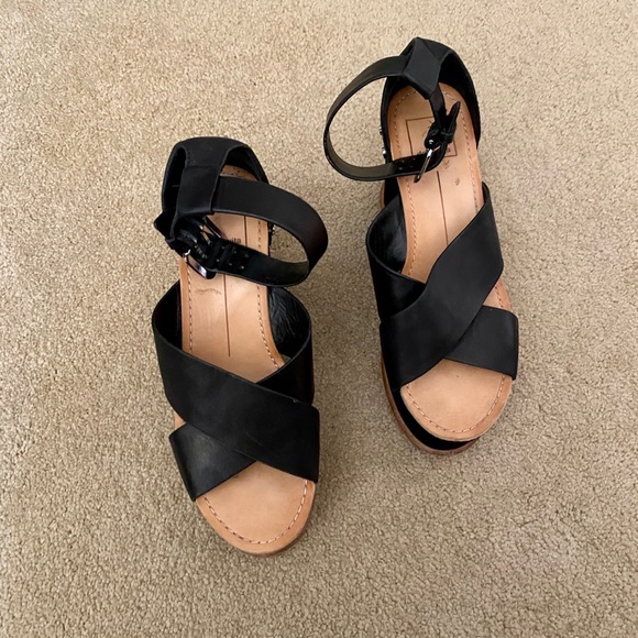 Dolce Vita Black Silver Stud Wedge. Size - Picture 5 of 7